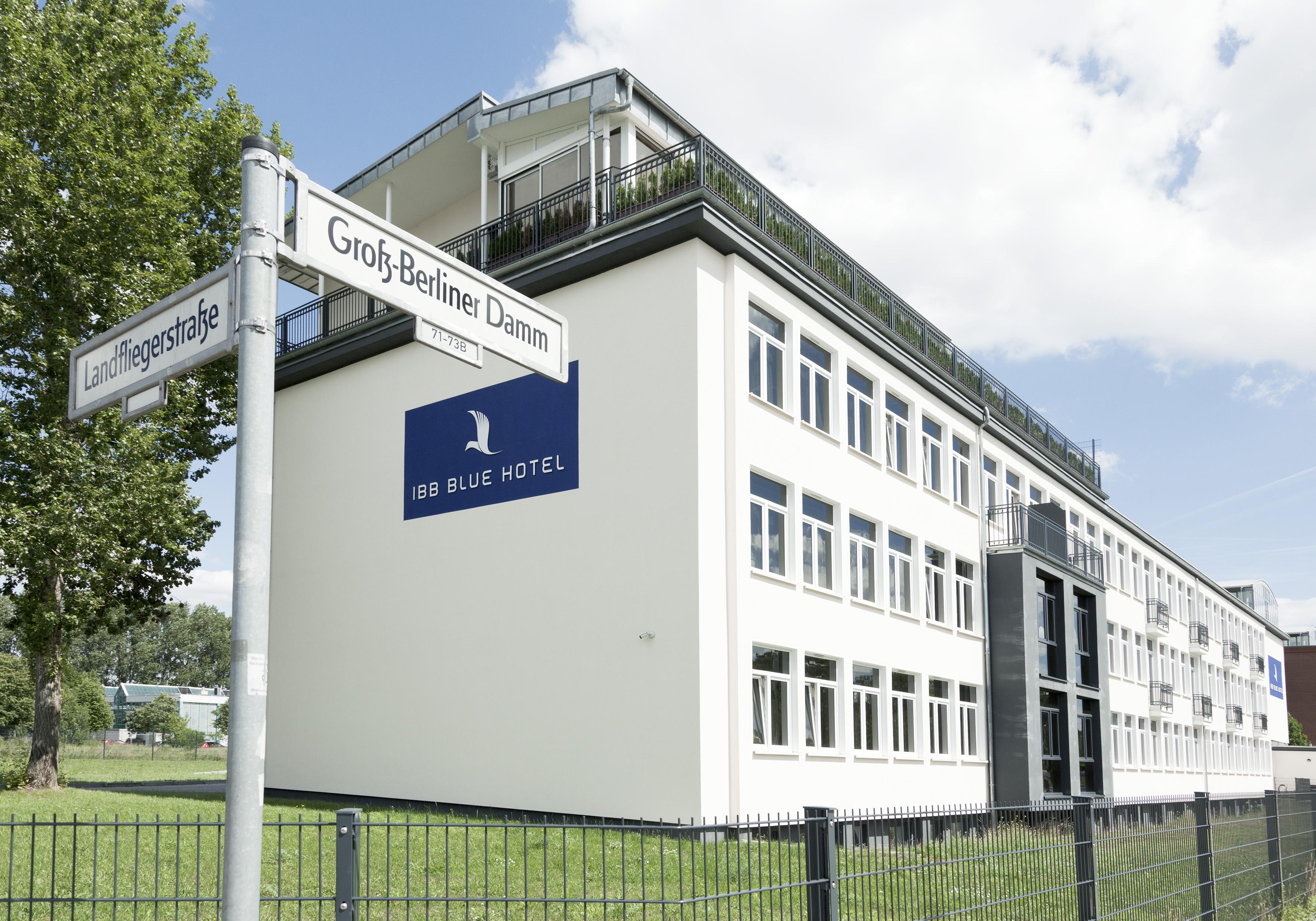 B&B Hotel Berlin-Adlershof Berlim Exterior foto